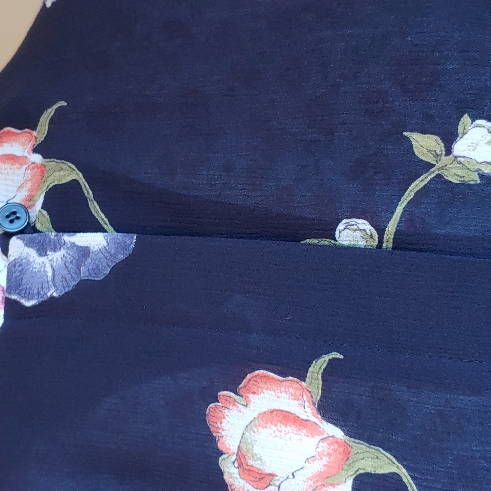 Chaus blouse - Picture 3 of 6